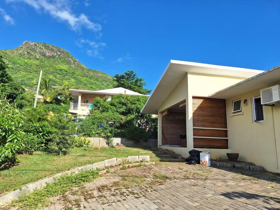 Maison Tamarin - Riviere Noire Pour 5 Personnes Luaran gambar